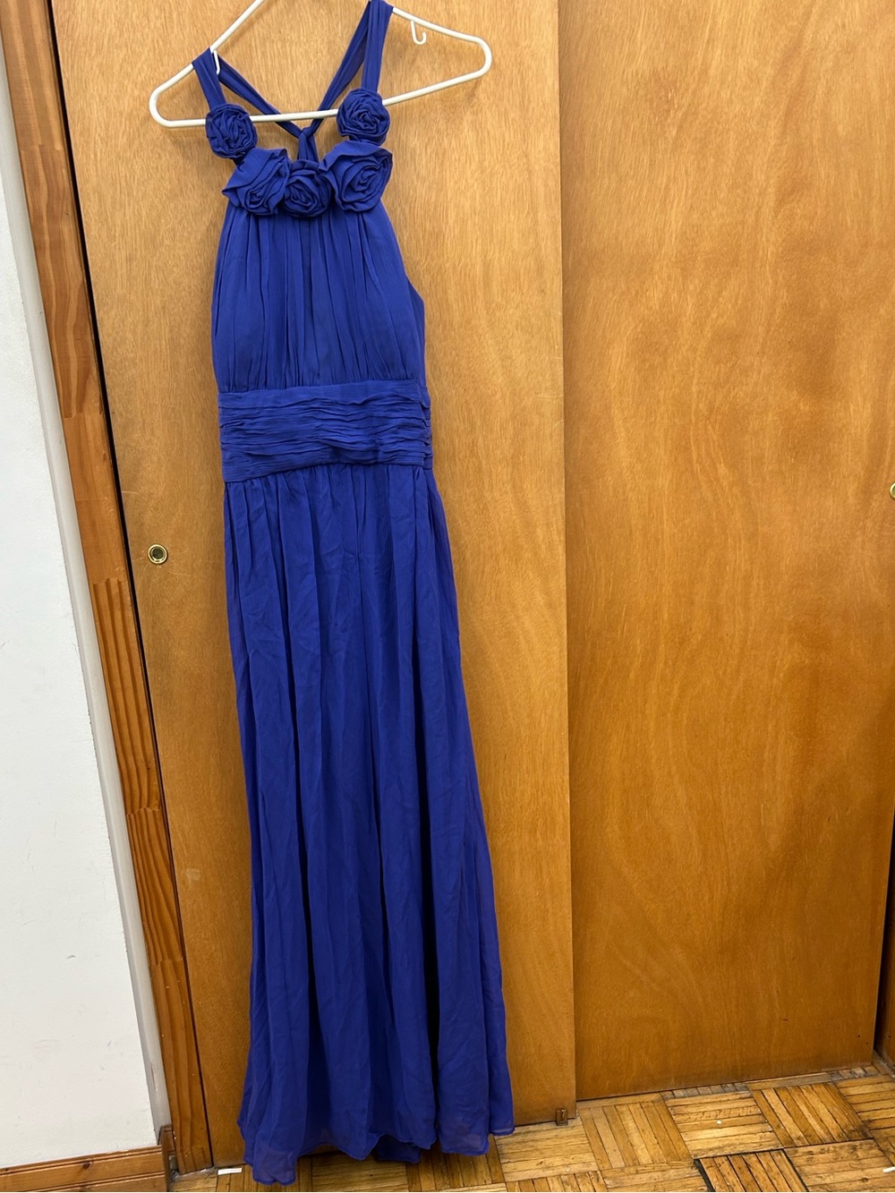 Preowned Donna Ricco Blue Halter Long Gown with Fabric Roses on Neckline Size 14